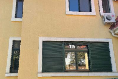 Casă cu 5 camere cu Teren 652 Mp în Sisești - 1