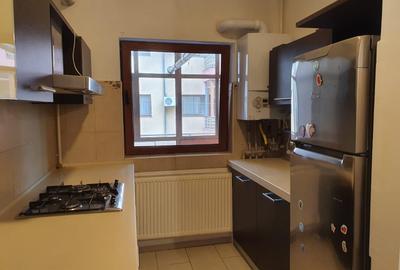 Apartament cu 3 camere semidecomandat, mobilat în Central - 5
