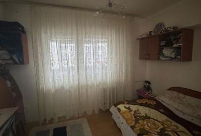 Apartament cu 4 camere decomandat în Berceni - 3