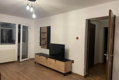 Apartament cu 3 camere decomandat în Micro 6 - 4