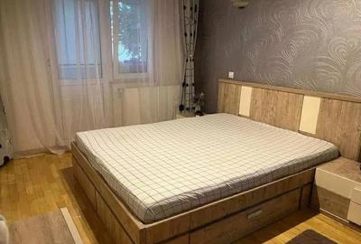 Apartament cu 3 camere semidecomandat în Progresul - 4