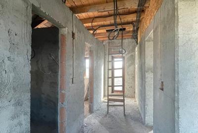 Casa Individuala la rosu - 157mp utili/864 teren Mosnita Noua - 8