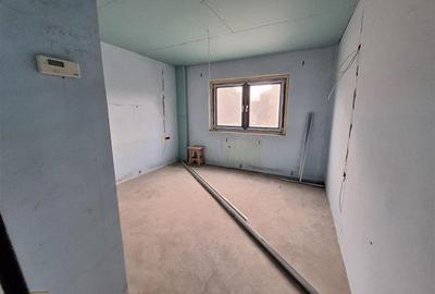 Apartament cu 2 camere decomandat în Mioriței - 1