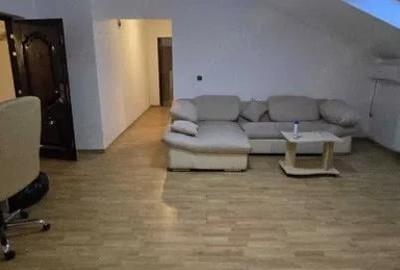 Apartament cu 3 camere semidecomandat în Chișoda - 8