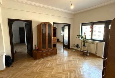 Apartament cu 4 camere, mobilat în Moșilor - 1