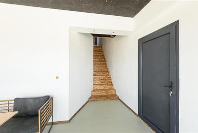 Spațiu comercial, de 590 mp, în Cărpiniș - 28