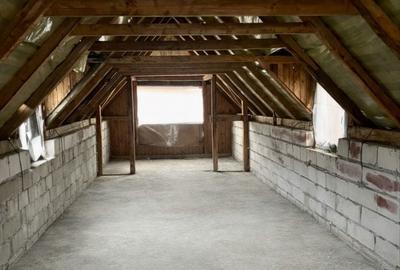 Casă cu 4 camere în Central - 1