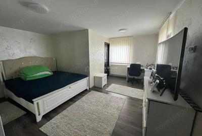 Caransebes, Casa la Cheie P+E+M, Zona ACR - 8