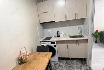 Garsoniera in zona Titan - 3