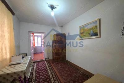 Casa Gageni - Paule?ti Teren 300 mp - Centrala Gaz -An constr. 1973 - 2