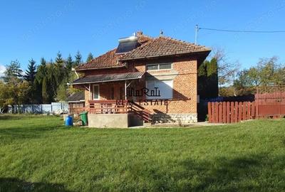 Casă cu 2 camere cu Teren 1088 Mp în Vața de Jos - 9