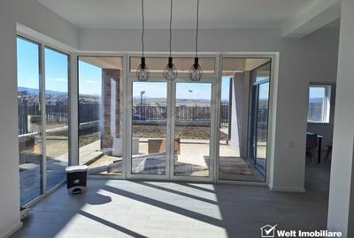 Casă individuală cu 4 camere cu Canalizare în Exterior Est - 1