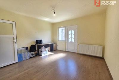 Casă cu 4 camere cu Canalizare în Pârneava - 11