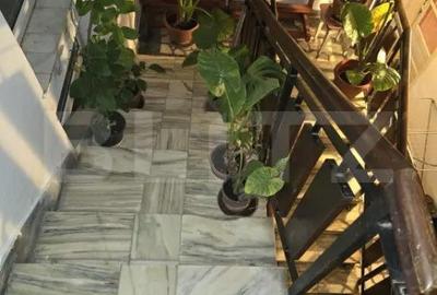 Casă cu 5 camere cu Teren 60 Mp în Titulescu - 11
