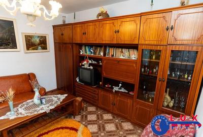 Casă cu 5 camere cu Teren 923 Mp în Niculițel - 4