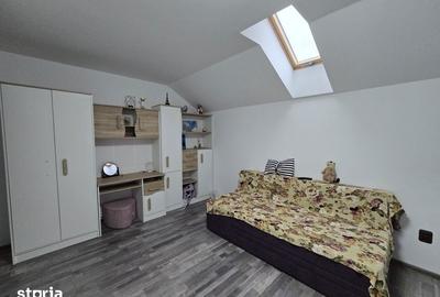 Casă cu 5 camere cu Teren 2200 Mp în Târgșoru Vechi - 5