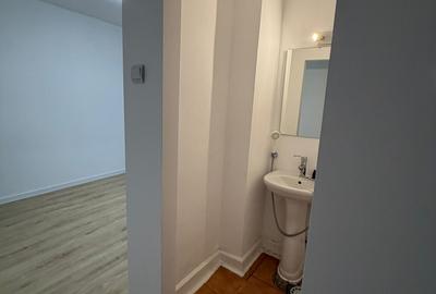 Garsonieră decomandată în Titan - 7