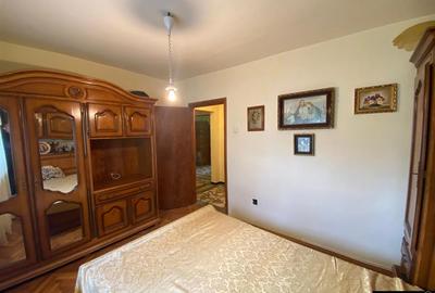 Apartament cu 4 camere decomandat în Fălticeni - 3