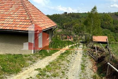 Casă individuală cu 5 camere cu Canalizare în Bran - 8