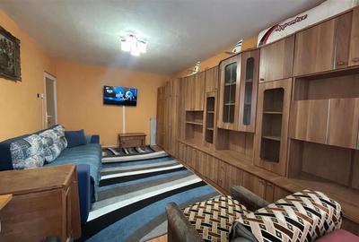 Apartament 2 camere, decomandat, strada Simeria Triaj - 2