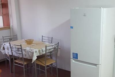 Apartament cu 2 camere decomandat în Exterior Vest - 8