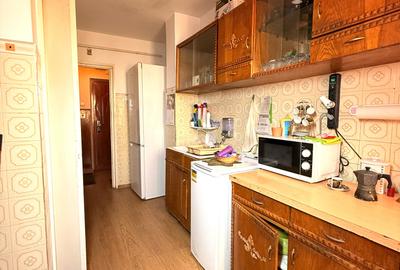 Apartament cu 3 camere semidecomandat în Micro 19 - 3