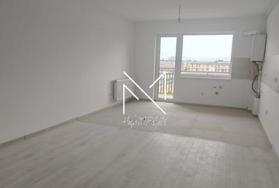 Apartament cu 2 camere decomandat în Tractorul - 2