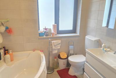 Casă cu 3 camere cu Teren 1020 Mp în Zăvoi - 8