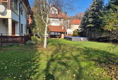 Casă individuală cu 8 camere cu Canalizare în Pipera - 2