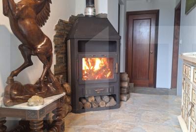 Casa individuala 68mp+ anexe + teren intravilan 3300mp , sat - 1