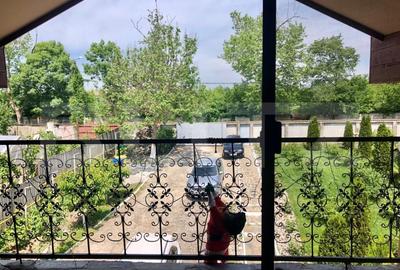 Casă individuală cu 13 camere cu Canalizare în Mofleni - 5