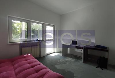 Apartament cu 4 camere decomandat în Calea Călărașilor - 5
