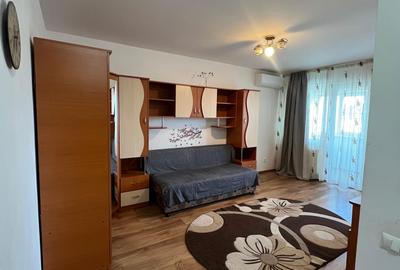 Garsonieră nedecomandată în Apărătorii Patriei - 1