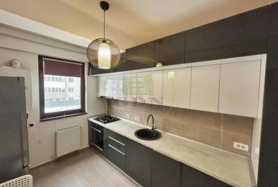 Apartament cu 3 camere decomandat, mobilat în Titan - 8