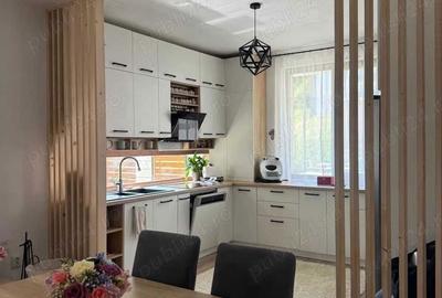 Casă cu 4 camere în Florești