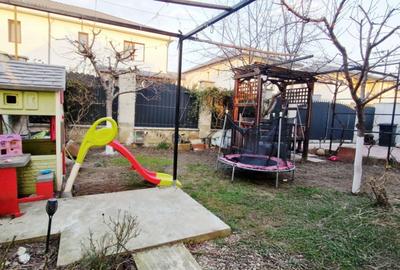 Casă individuală cu 4 camere cu Canalizare în Central - 7