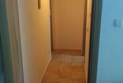 Garsonieră decomandată în Central - 1