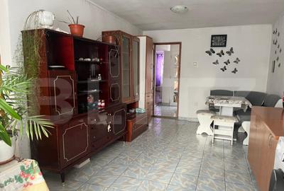 Casă cu 3 camere cu Teren 678 Mp în Central