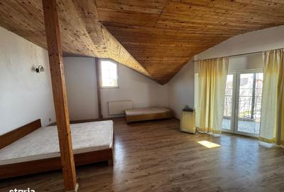 Casă cu 8 camere cu Canalizare în Ultracentral - 8