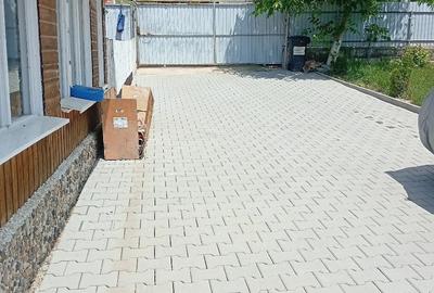 Casă cu 3 camere cu Teren 2072 Mp în Vama Seacă