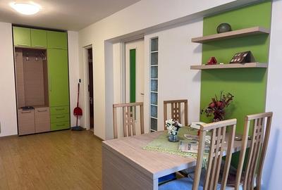 Apartament cu 2 camere decomandat în 22 Decembrie