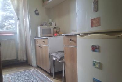 Apartament cu 2 camere decomandat în Astra - 4