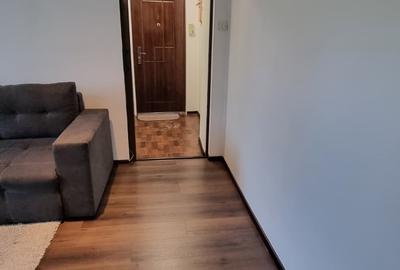 Apartament cu 2 camere semidecomandat în Berceni - 11