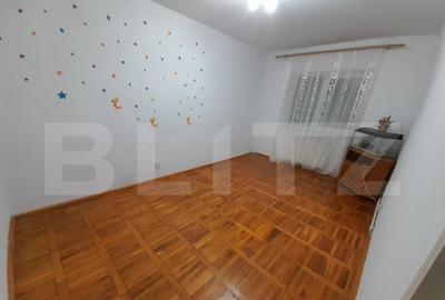 Oferta Craciun!!1 Apartament decomandat , 2 locuri de parcar - 4