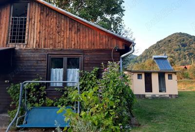 Casă cu 3 camere cu Teren 533 Mp în Zimți - 1