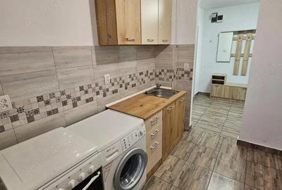 Apartament cu 2 camere decomandat în Complex Studențesc