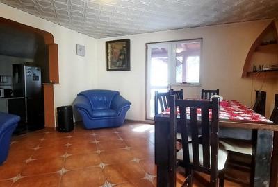Casa deosebita cu spatiu comercial Rasnov - 3