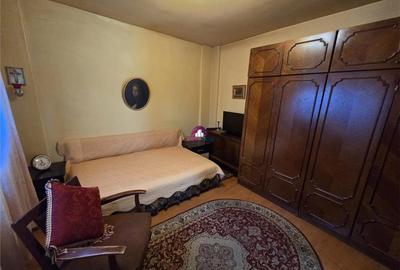 Casă cu 3 camere cu Canalizare în Pantelimon - 11