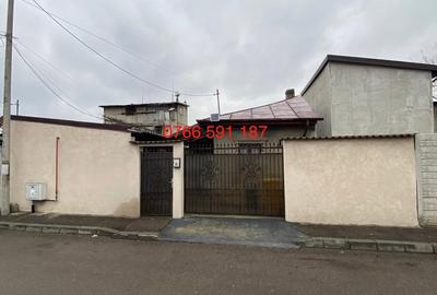 Casă individuală cu 3 camere cu Canalizare în Rahova - 1