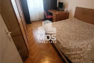 2 camere, decomandat, centrala termica, etaj intermediar, Complexul Studentesc! 2 camere, decomandat, centrala termica, etaj intermediar, Complexul Studentesc! - 2